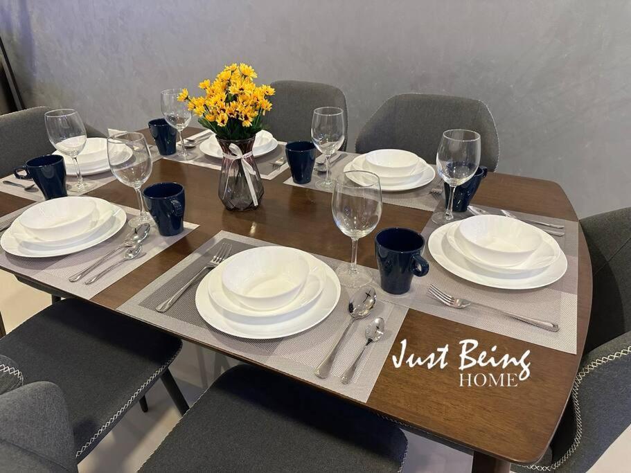 Just Being 6pax 3br/3ba 1king/1queen/2single *