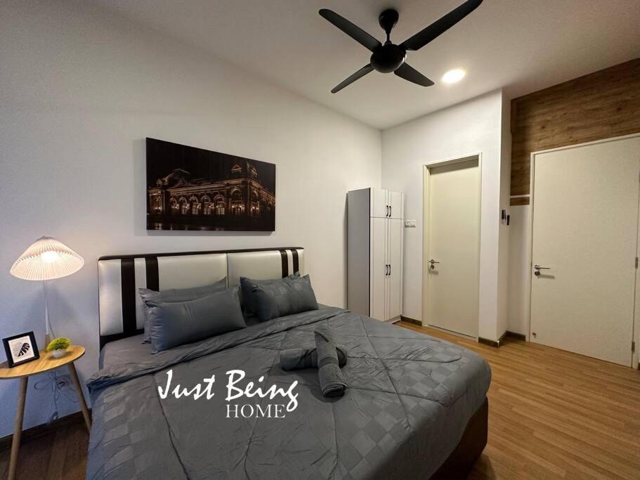 Just Being 6pax 3br/3ba 1king/1queen/2single Pangsapuri Kuala Lumpur
