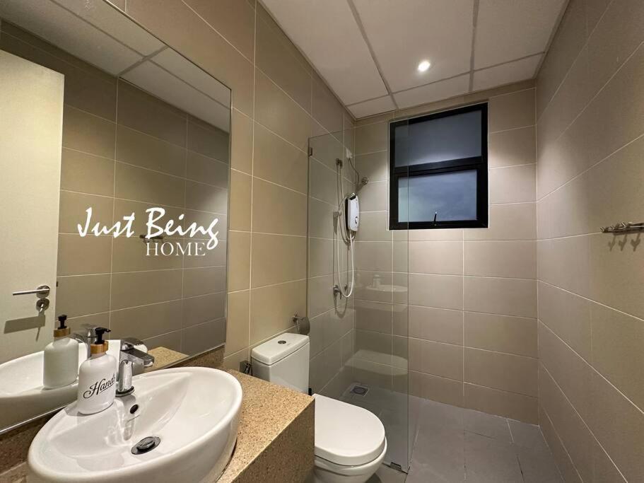 Just Being 6pax 3br/3ba 1king/1queen/2single *